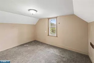 412 16th St N, Virginia, MN 55792 - Photo 12