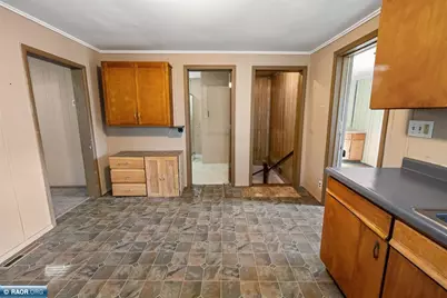 412 16th Street N, Virginia, MN 55792 - Photo 6