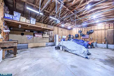 2120 W 2nd Ave, Hibbing, MN 55746 - Photo 36