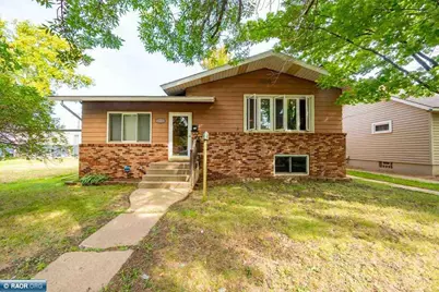 2120 W 2nd Ave, Hibbing, MN 55746 - Photo 1