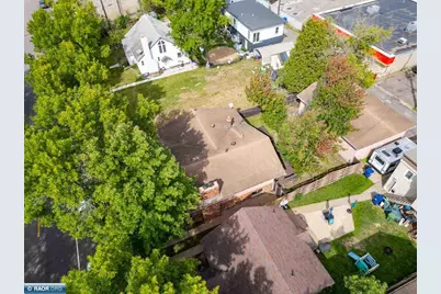 2120 W 2nd Ave, Hibbing, MN 55746 - Photo 48