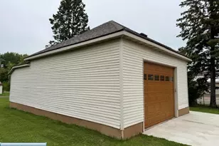 101 State St, Buhl, MN 55713 - Photo 6