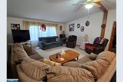 204 Congdon Ave, Coleraine, MN 55722 - Photo 8