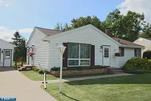 723 Maple Dr, Aurora, MN 55705 - Photo 1