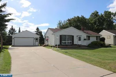 723 Maple Dr, Aurora, MN 55705 - Photo 4