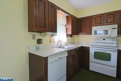 723 Maple Dr, Aurora, MN 55705 - Photo 8
