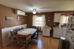 611 W 33rd St, Hibbing, MN 55746 - Photo 6