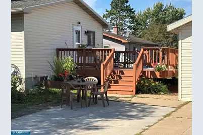 611 W 33rd St, Hibbing, MN 55746 - Photo 20