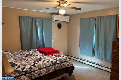 611 W 33rd St, Hibbing, MN 55746 - Photo 10