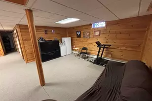 611 W 33rd St, Hibbing, MN 55746 - Photo 14