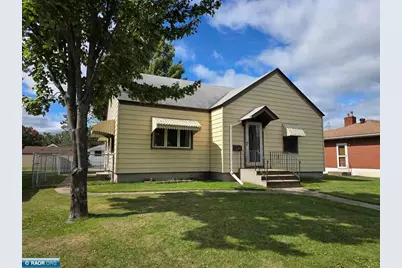 629 3rd St, Nashwauk, MN 55769 - Photo 1