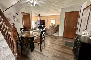 217 W Michigan Ave, Gilbert, MN 55741 - Photo 6
