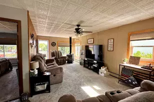 217 W Michigan Ave, Gilbert, MN 55741 - Photo 4