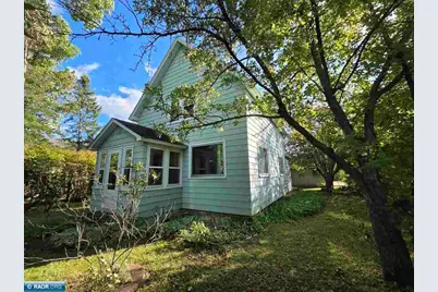 117 Virginia Ave W, Gilbert, MN 55741 - Photo 2