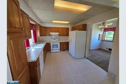 612 6th St NW, Chisholm, MN 55719 - Photo 10
