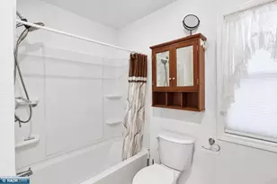 3115 Outer Dr, Hibbing, MN 55746 - Photo 12