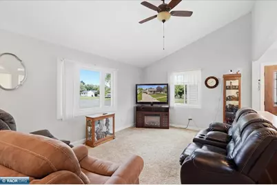 3115 Outer Drive, Hibbing, MN 55746 - Photo 6