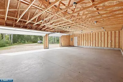 10745 Hwy 37, Hibbing, MN 55746 - Photo 12