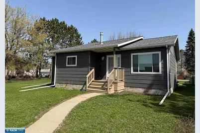 1321 13th Street S, Virginia, MN 55792 - Photo 2