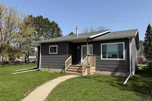 1321 13th St S, Virginia, MN 55792 - Photo 2