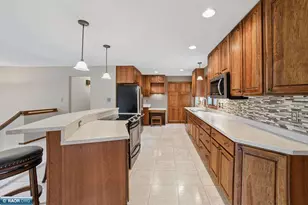 407 Mesabi Dr, Hibbing, MN 55746 - Photo 18