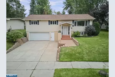 407 Mesabi Dr., Hibbing, MN 55746 - Photo 48