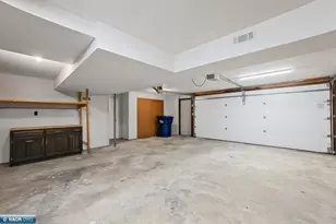 407 Mesabi Dr, Hibbing, MN 55746 - Photo 44
