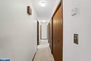 407 Mesabi Dr, Hibbing, MN 55746 - Photo 26