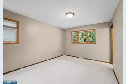 407 Mesabi Dr., Hibbing, MN 55746 - Photo 32