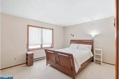 323 7th St NE, Chisholm, MN 55719 - Photo 8
