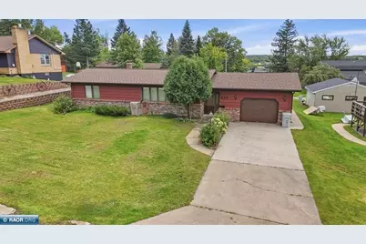 323 7th St NE, Chisholm, MN 55719 - Photo 22