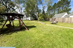 3809 E 2nd Ave, Hibbing, MN 55746 - Photo 16