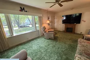 3809 E 2nd Ave, Hibbing, MN 55746 - Photo 2
