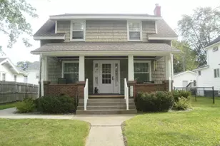 2122 E 5th Ave, Hibbing, MN 55746 - Photo 1