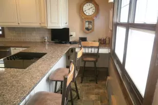 2122 E 5th Ave, Hibbing, MN 55746 - Photo 8