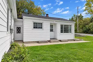 621 NW 4th St, Chisholm, MN 55719 - Photo 24