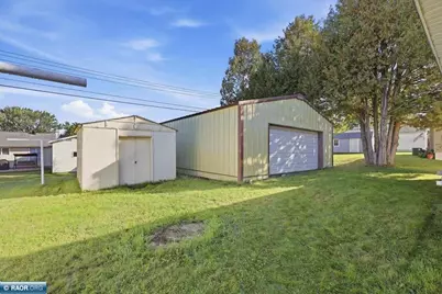 205 Hampshire Dr, Hoyt Lakes, MN 55768 - Photo 26