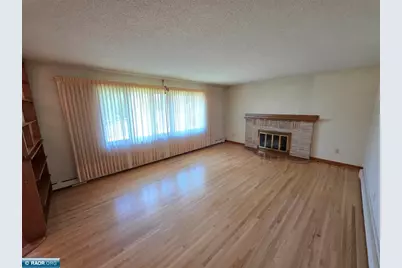 203 Access St, Hibbing, MN 55746 - Photo 14