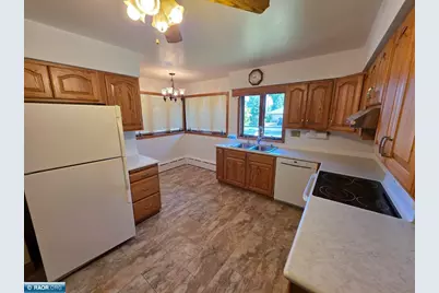 203 Access St, Hibbing, MN 55746 - Photo 4