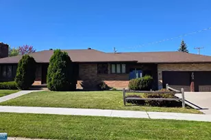 203 Access St, Hibbing, MN 55746 - Photo 1