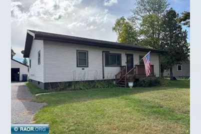 730 E 38th St, Hibbing, MN 55746 - Photo 1