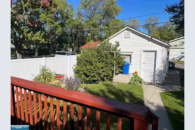 2606 E 6th Ave, Hibbing, MN 55746 - Photo 4