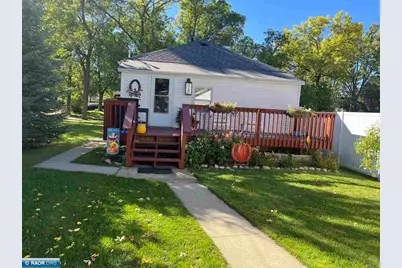2606 E 6th Ave, Hibbing, MN 55746 - Photo 2