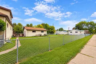 1311 10th St S, Virginia, MN 55792 - Photo 4