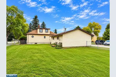 1311 10th St S, Virginia, MN 55792 - Photo 12