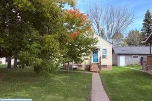 1323 S 13th St, Virginia, MN 55792 - Photo 2