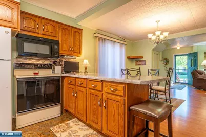 505 S 6th St, Virginia, MN 55792 - Photo 20