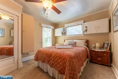 505 S 6th St, Virginia, MN 55792 - Photo 30
