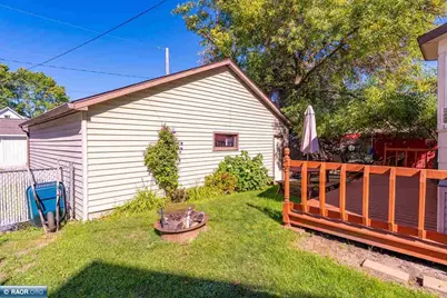 505 S 6th St, Virginia, MN 55792 - Photo 8
