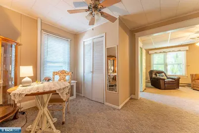 505 S 6th St, Virginia, MN 55792 - Photo 28